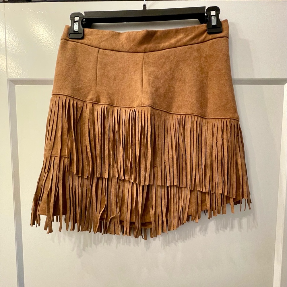 Altar’d State suede fringe skirt, size medium.
